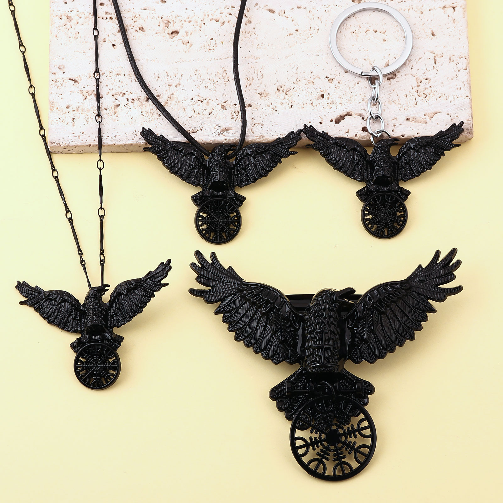 Compass Keychain Mini - Винтажное ожерелье с черной вороны викингов,